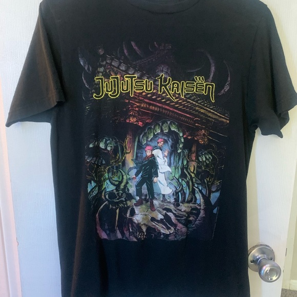 Jujutsu kaisen T shirt - Picture 1 of 1
